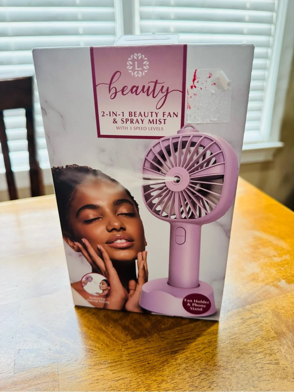 2 in 1 Standing Beauty Fan Rechargeable Makeup Fan and Phone Stand